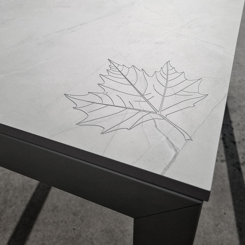 Disegno su top HPL - Bianco Verona