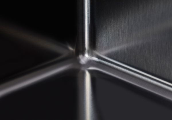 Vasca Skin 530 Gun Metal Sotto Top