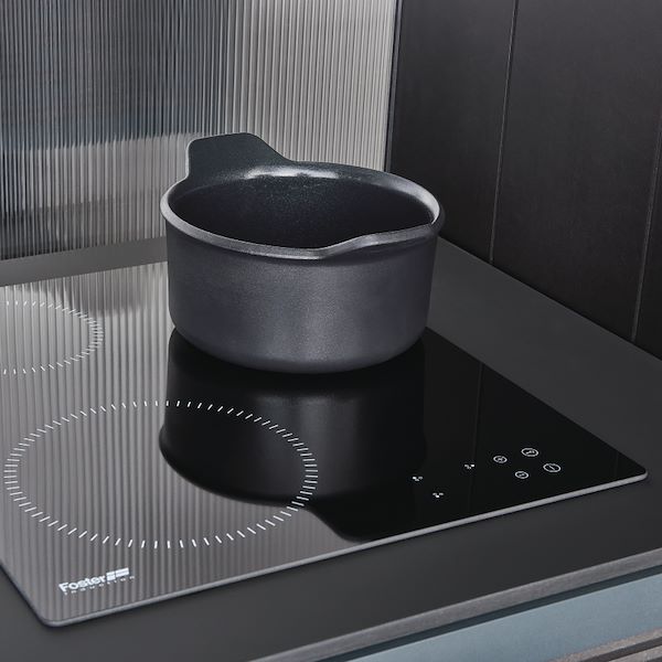 PIANI COTTURA INDUZIONE <br> <br> Sopra Top <br> Filo Top 