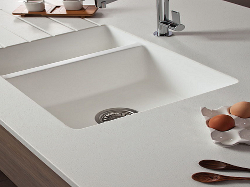 Perché regalarsi un piano cucina in Corian® ?
